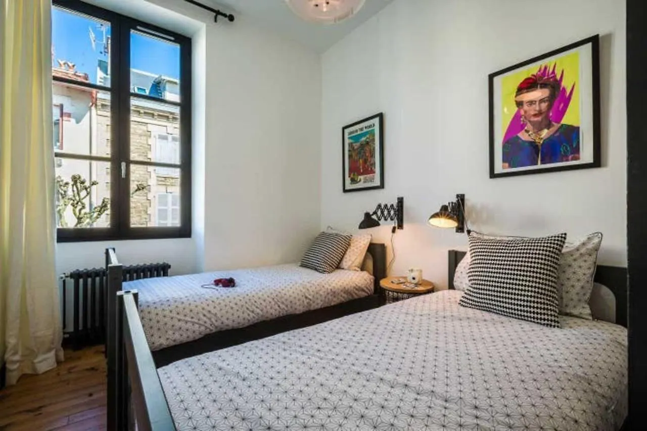London Avenue Keyweek Apartment Biarritz Center With Balcony And Parking